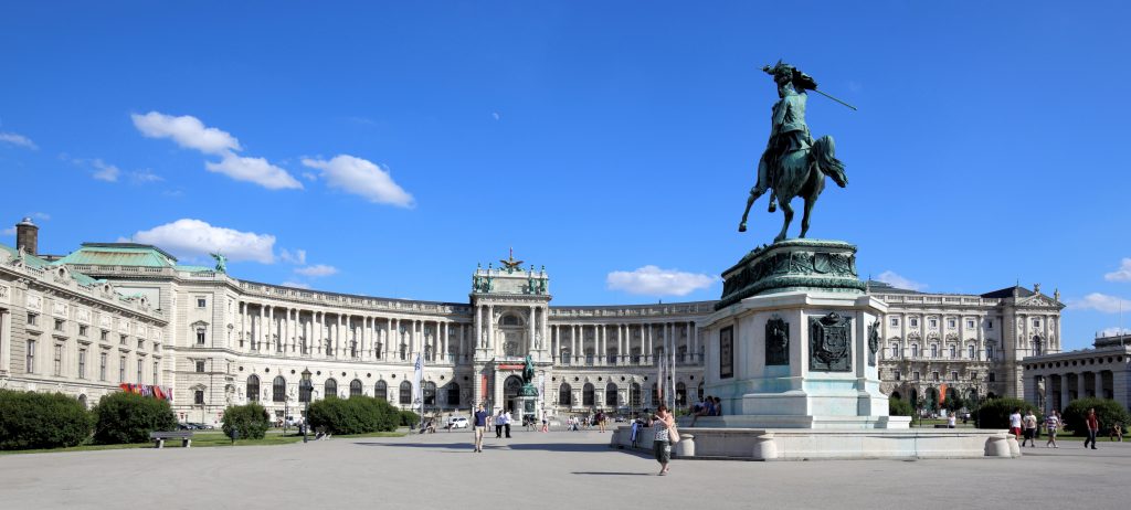 Go For A Wonderful Vienna Tour and Enjoy Very Affordable Services