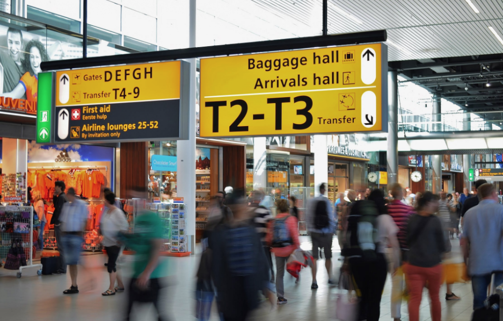 4 Ways To Make Your Next International Airport Experience Simpler