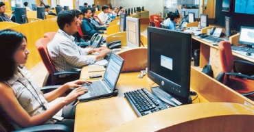 Infosys Plans To Hire 200 MBAs This Year