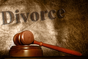 How To Choose The Right Divorce Attorney For You