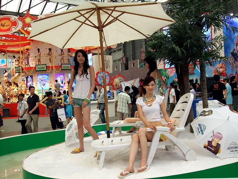 Hire Promotional Models To Engage Future Customers