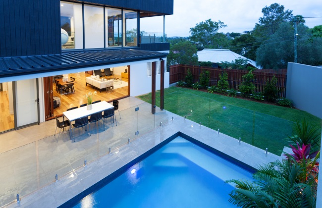glass pool fencing brisbane