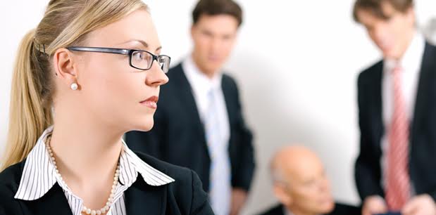 Why You Should Hire A Divorce Lawyer Rather Than Trying To Represent Yourself