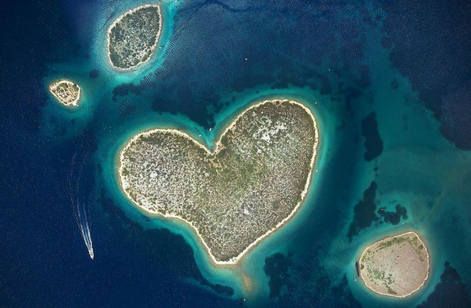 The Heart-shaped Island Galesnjak