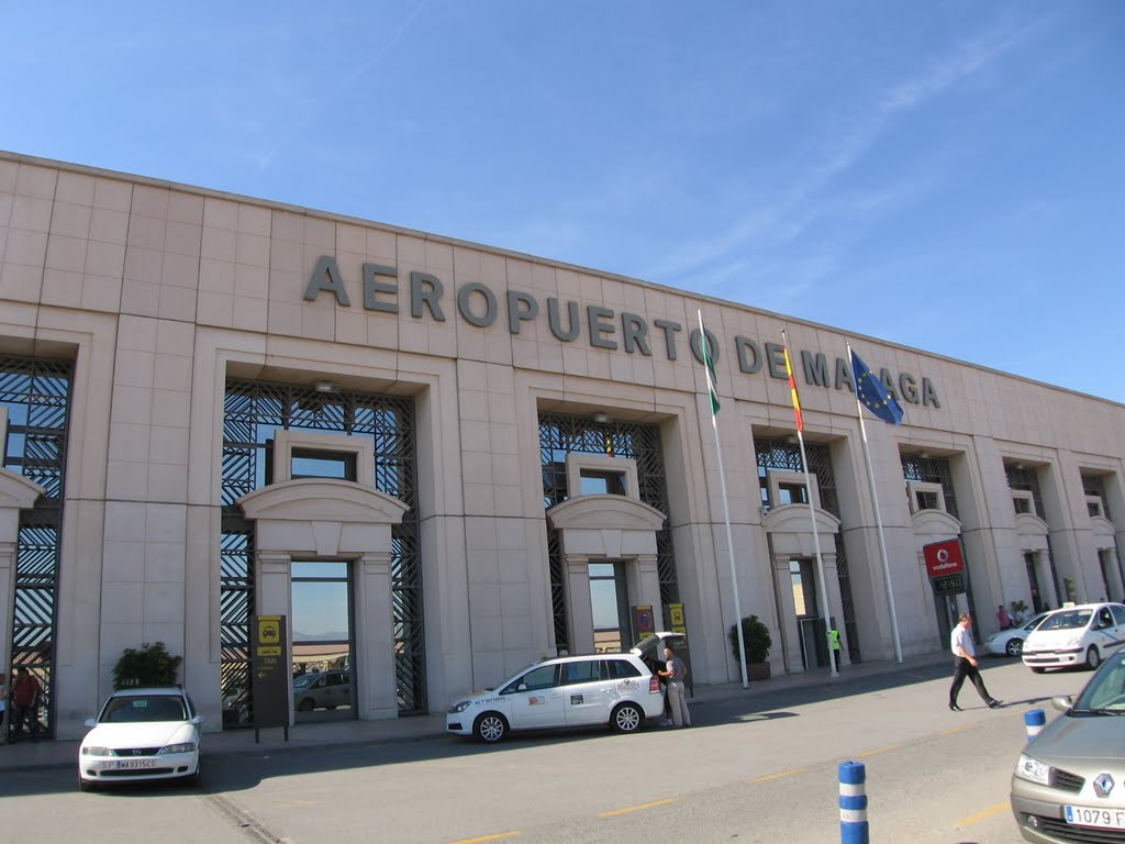 How To Get To Your Accommodation from Malaga Airport