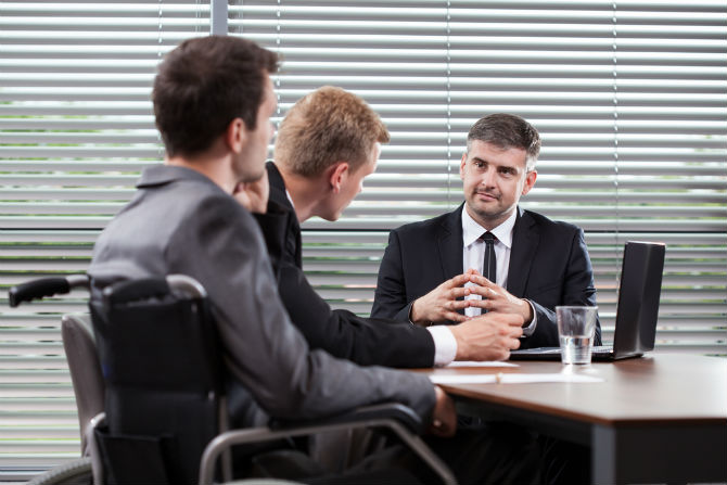 Is It Too Late To Change My Injury Claim Lawyer?