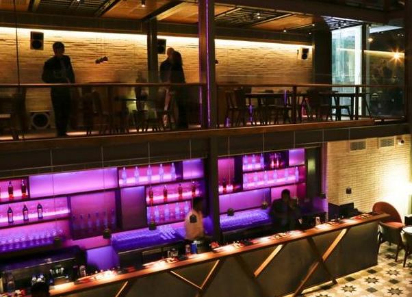 Let Your Party Animal Out At These Places In Bangalore