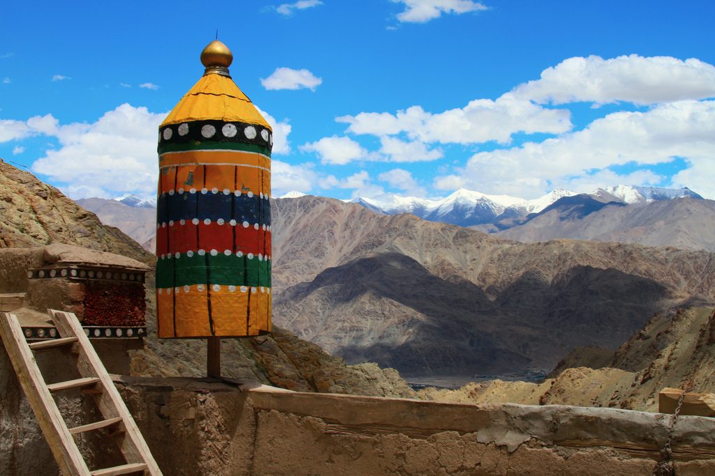 Love The Hippie Culture? Visit These Hill Stations Near Delhi