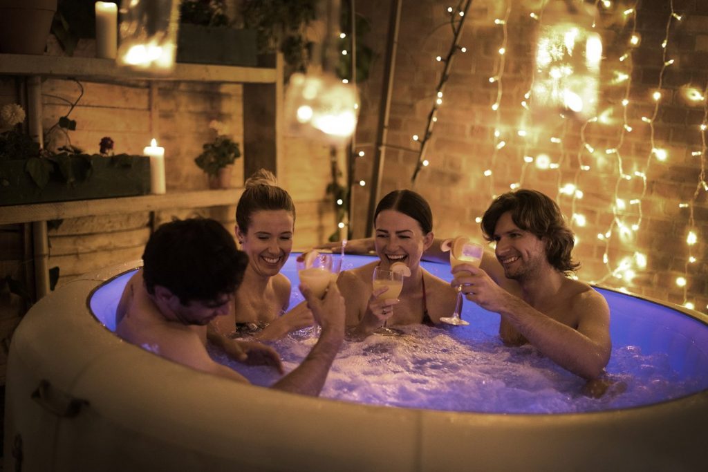 Get Hot Tub Hire Service In Essex To Add Extra Experience In Your Home Parties